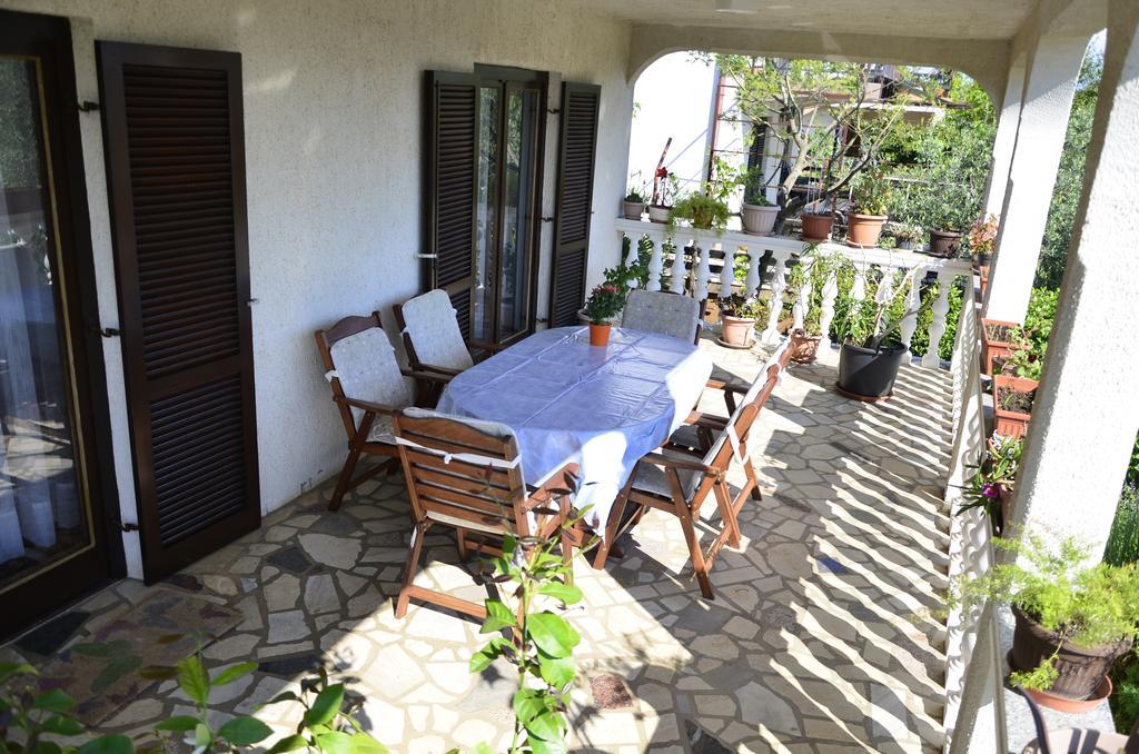 Apartment Anton Pinezici  Luaran gambar
