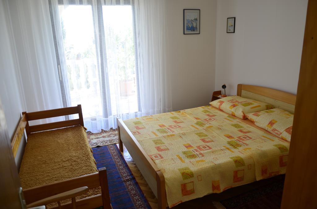 Apartment Anton Pinezici  Luaran gambar