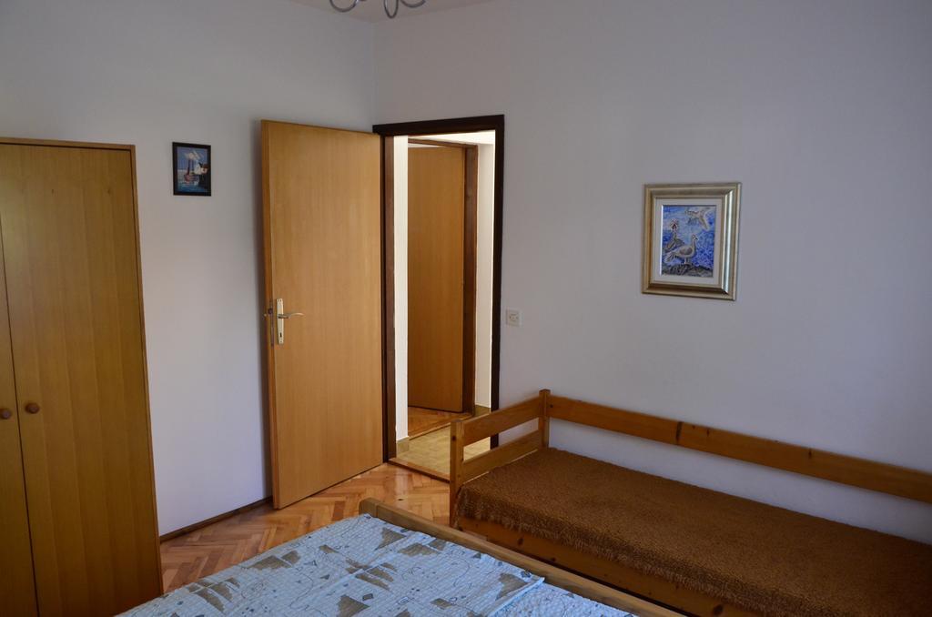 Apartment Anton Pinezici  Luaran gambar
